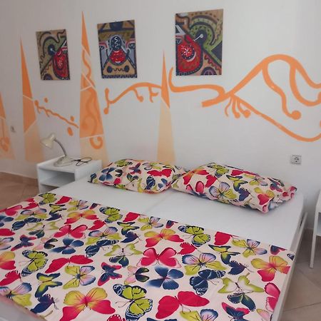 Karin Apartmani Hani Gornji Karin Exteriör bild