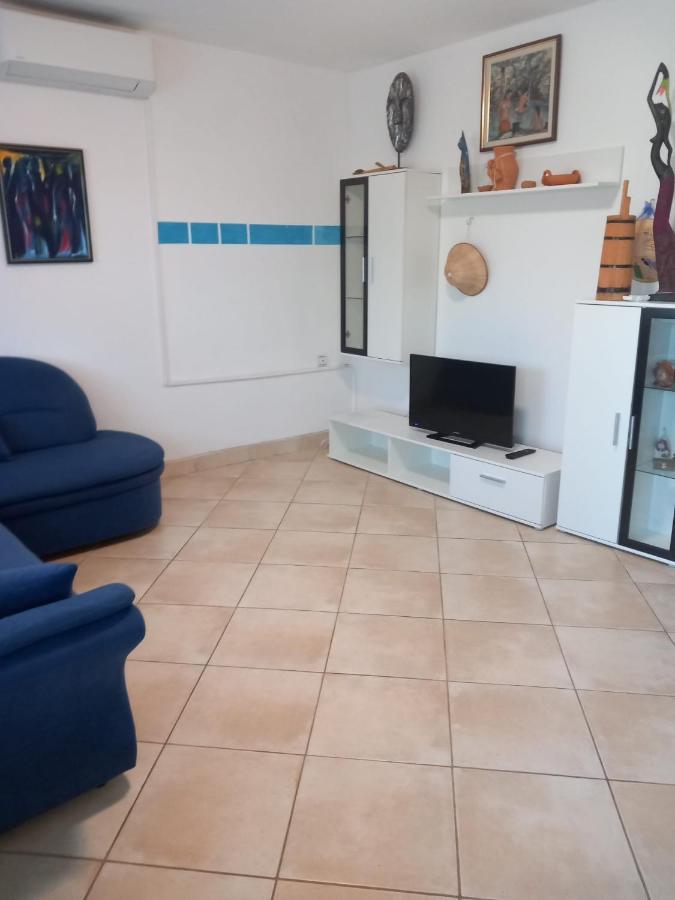 Karin Apartmani Hani Gornji Karin Exteriör bild